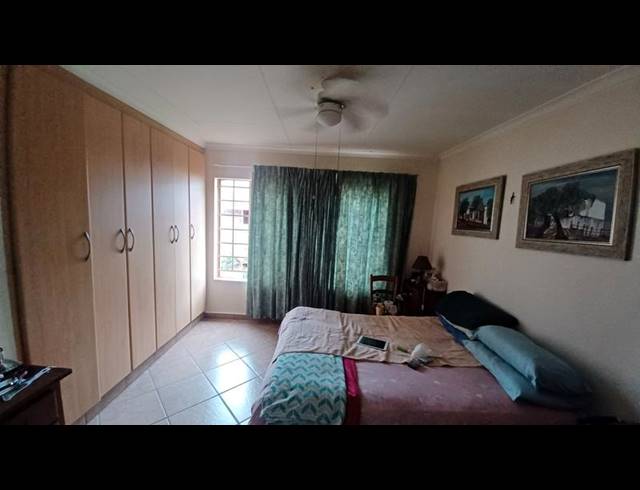 3 BEDROOM HOUSE FOR SALE IN MAGALIESKRUIN